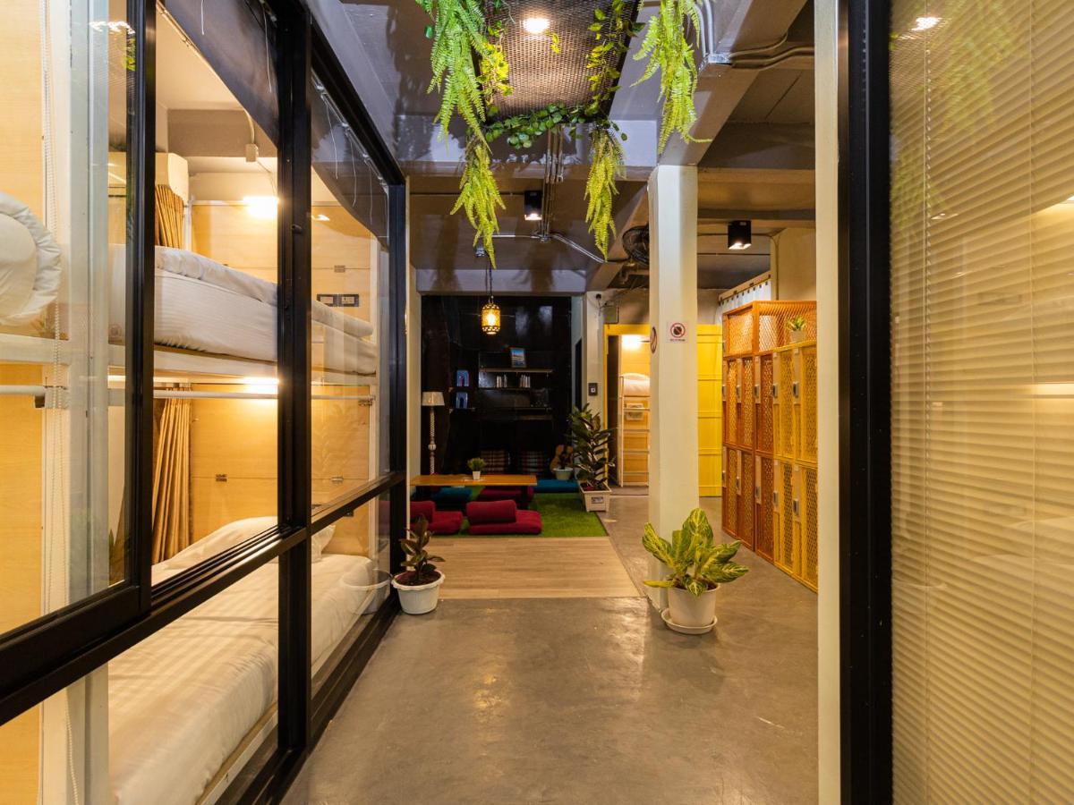 Khao San Social Capsule Hostel 방콕 외부 사진
