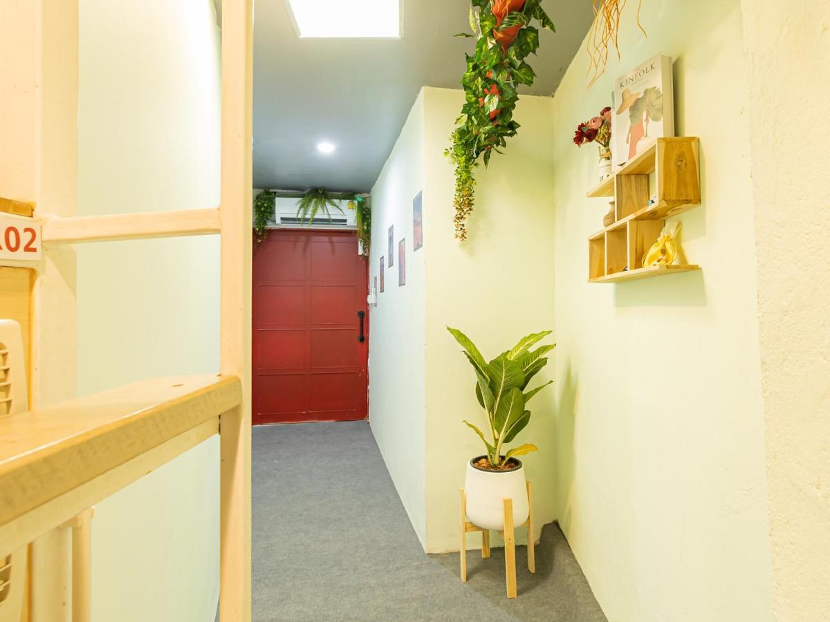 Khao San Social Capsule Hostel 방콕 외부 사진